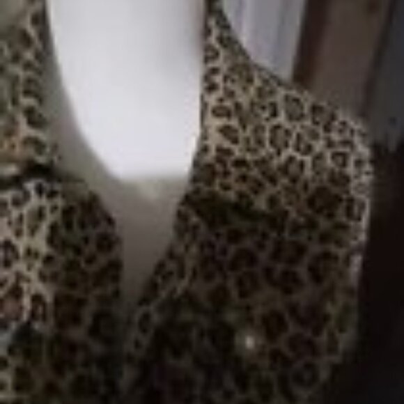 Wonder Nation cheetah print jacket sizen 14/16 (xl) Jrs. - Picture 9 of 9